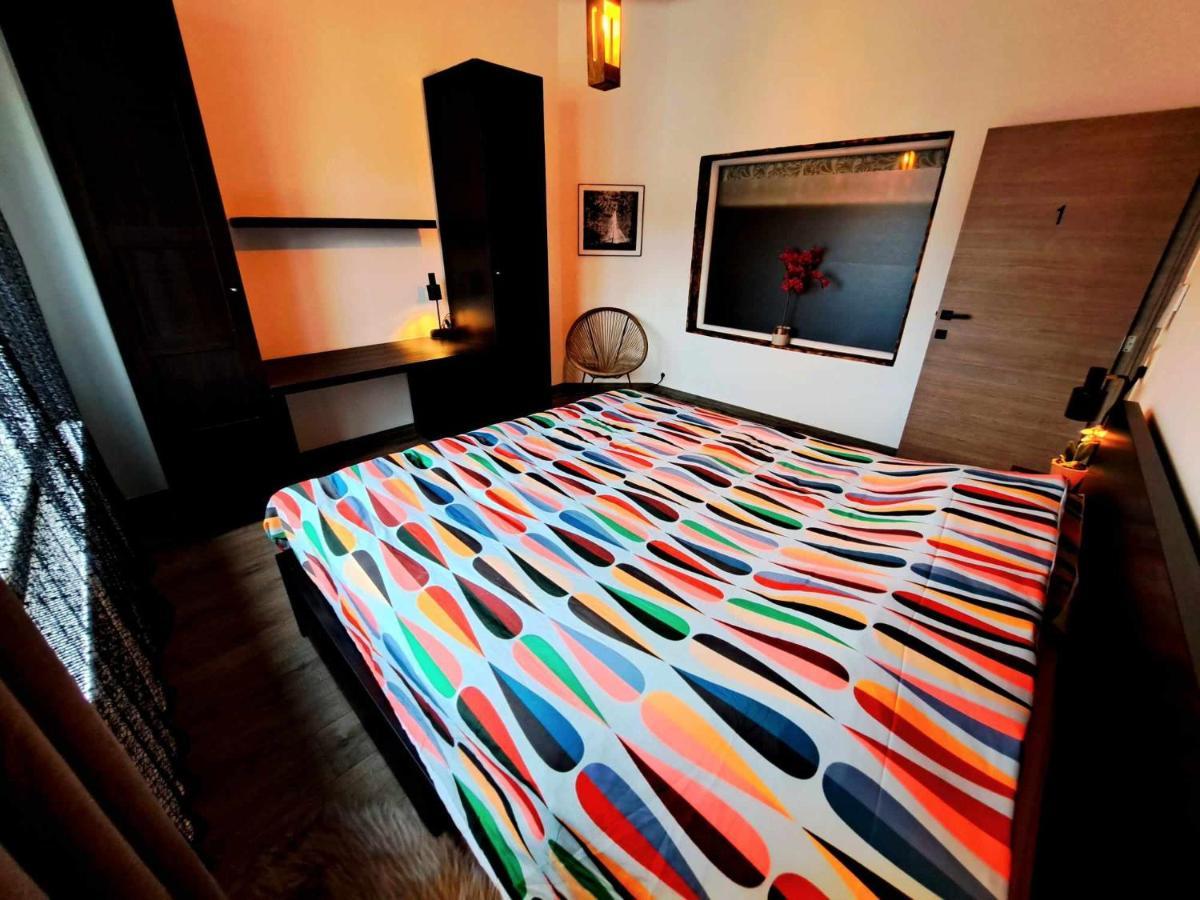 Petite Chambre Dans Une Jolie Colocation 列日 外观 照片
